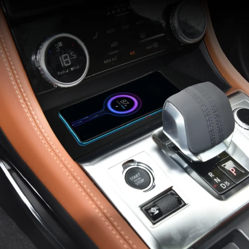 ジャガー F ペース 2020 2021 2022 2023 - Wireless Phone Charger Pad のレビューと価格