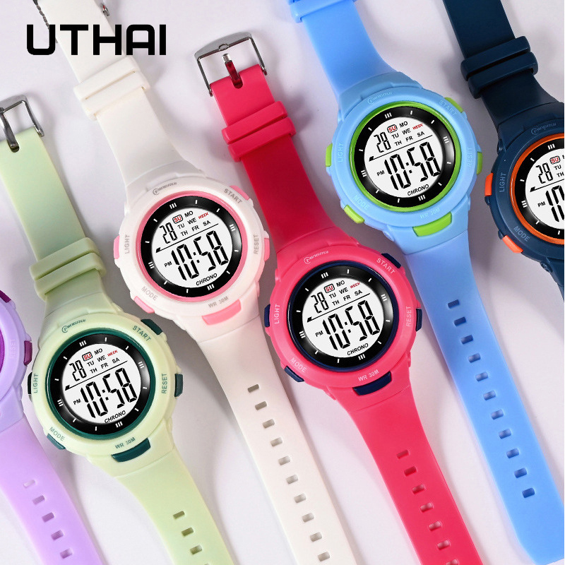 UTHAI キッズ腕時計スポーツファッション発光防水目覚まし - Smart Watch Kids のレビューと価格